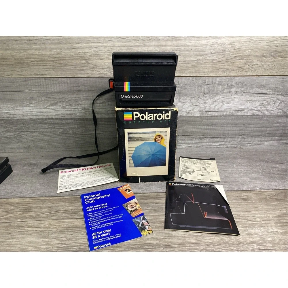Vintage Polaroid One Step 600 Instant Film Camera w/ Box & Manual